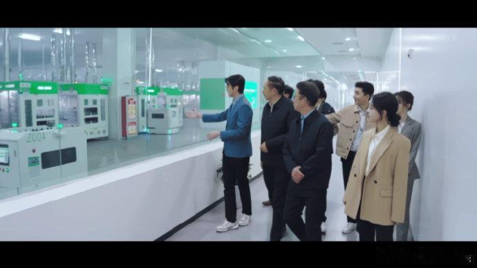 骄阳似我最后一集弹幕骄阳似我 现在能遇到《骄阳似我》这样的剧真的太难得！它不只是