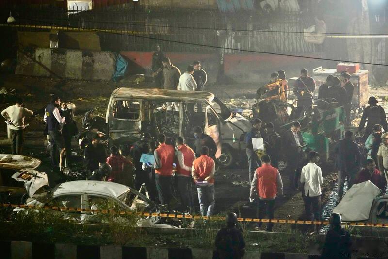 印度首都红堡汽车炸弹恐袭致11人死亡 国家调查局起诉10人海外新鲜事 印度德里（