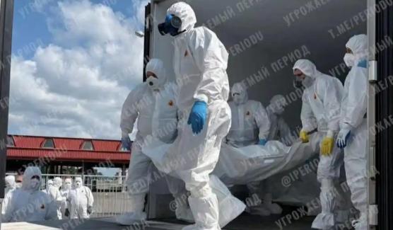 俄乌又进行了一次阵亡军人遗体交换。俄方向乌方移交了501具阵亡乌军军人遗体，乌方
