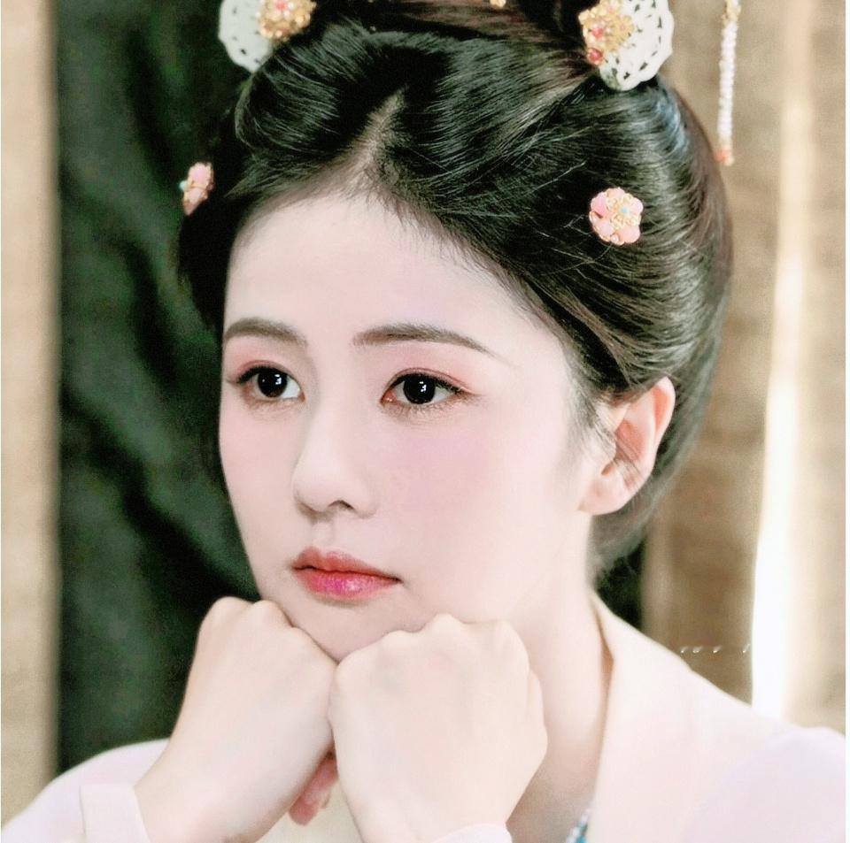 阿璃你萌💞 
