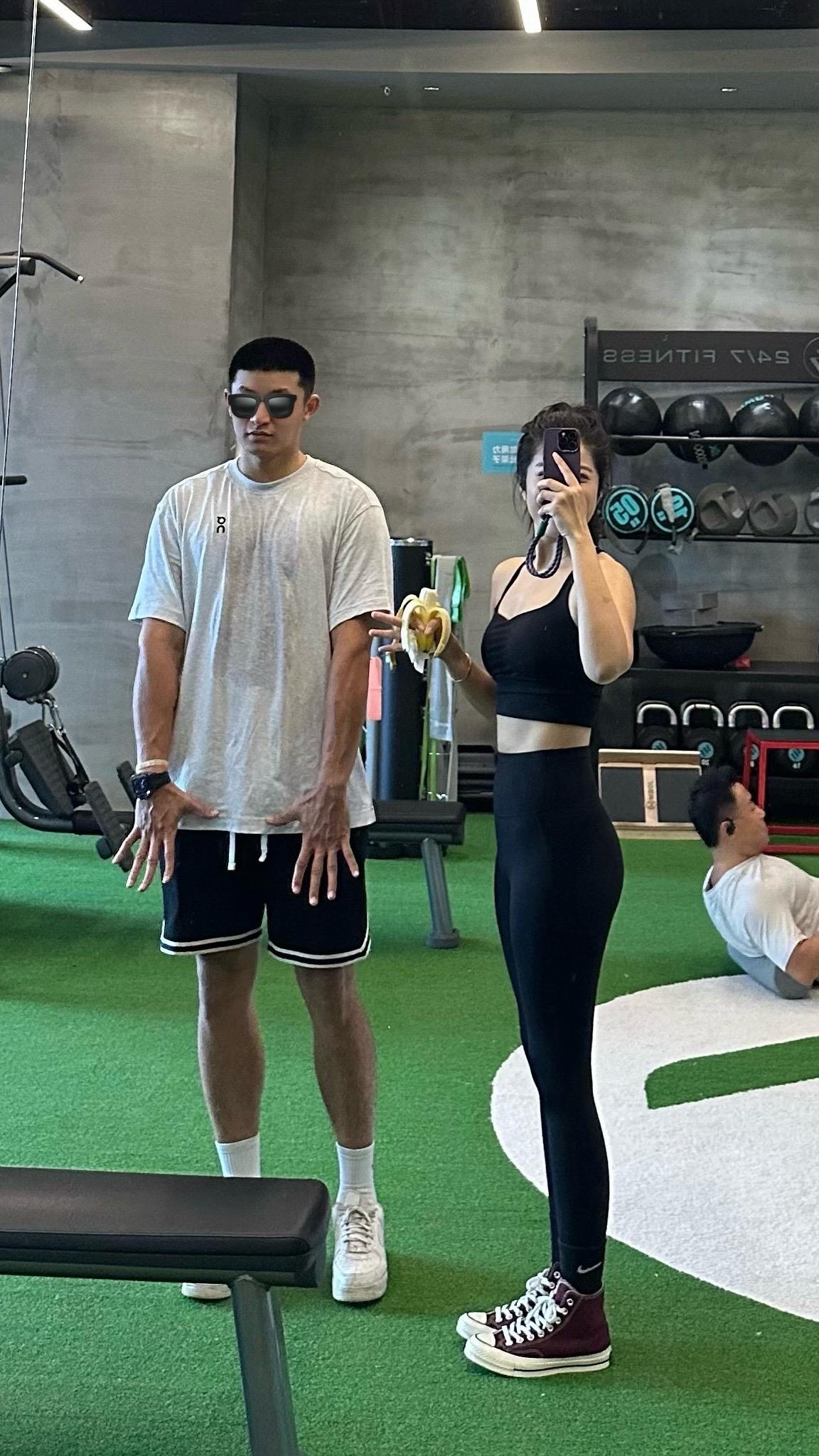 显瘦工具人🤪。