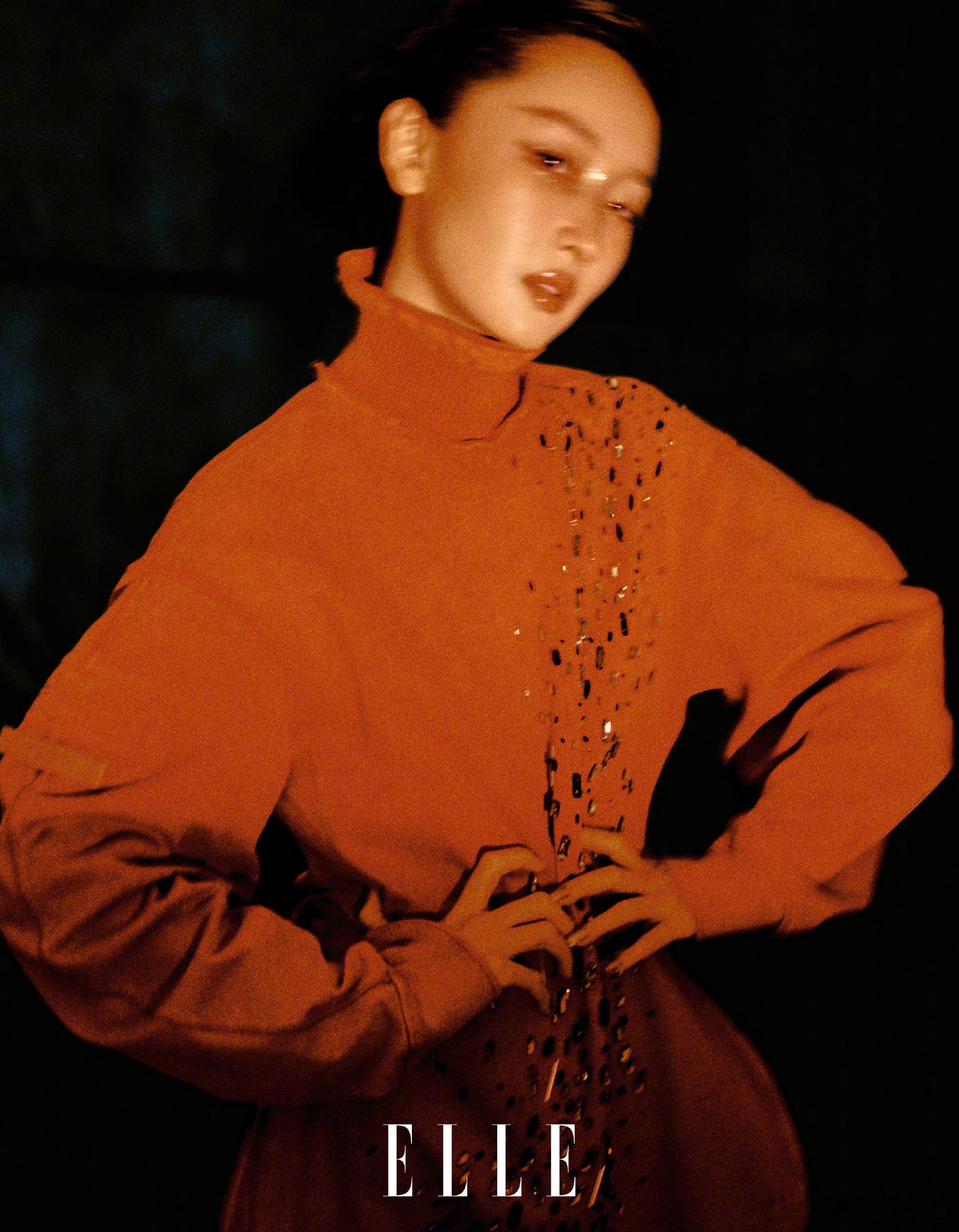 张艺谋教会周冬雨的第一课是珍惜周五晚高疯 习惯了相聚的温度，离别时才更舍不得，好