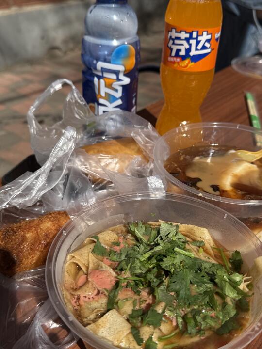 天津早点吃什么‼️李记锅巴菜