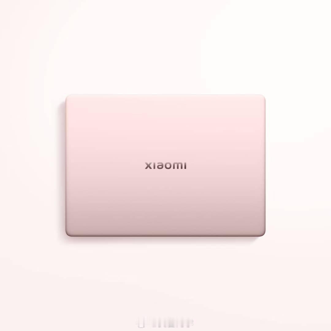 小米笔记本官宣柔光粉色柔光粉！不得不说雷总还挺能藏啊，今天才公布猛男粉？哈哈哈 