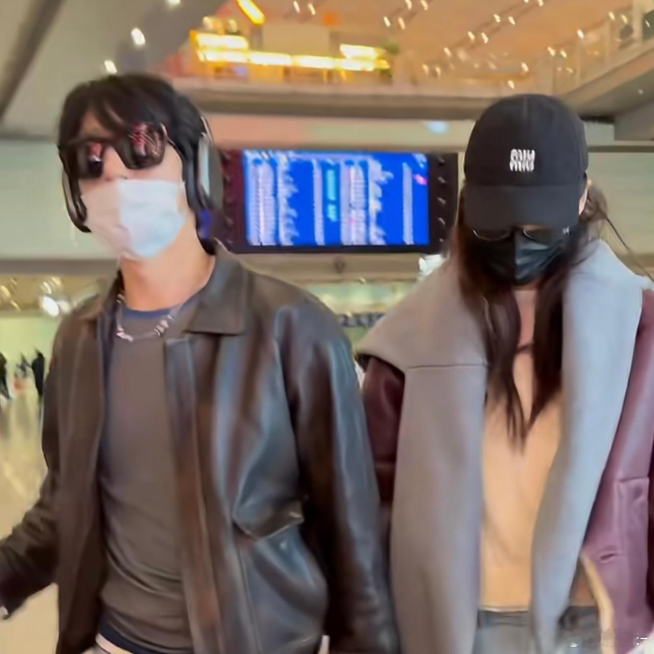 井柏然和刘雯掐头去尾也有五年多了吧！两个衣服架子很般配，什么时候会有好消息 