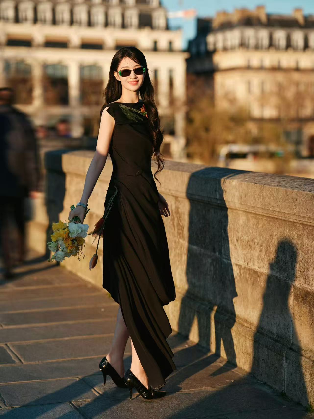 李昀锐王楚然看秀造型李昀锐王楚然dior看秀造型李昀锐王楚然dior看秀造型，好