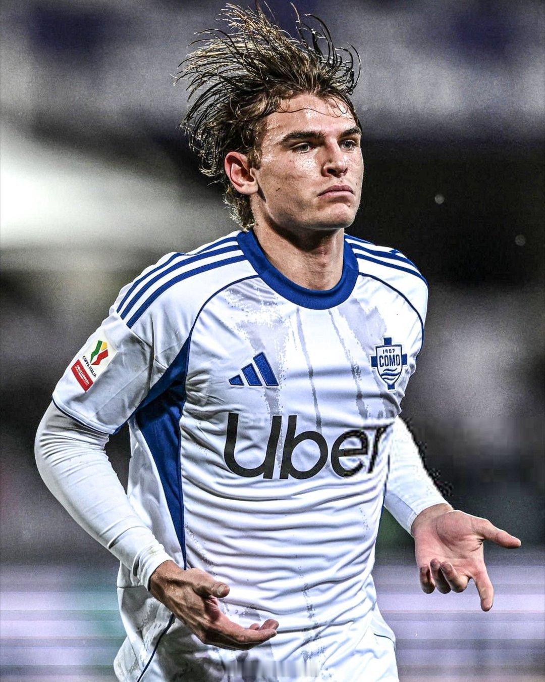 意甲 尼科·帕斯在2025/2026赛季出场24次参与进球15次打入9球并贡献6