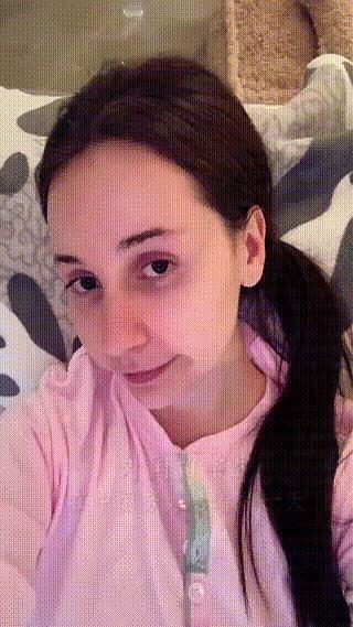 有个澳大利亚女留学生，想在中国做妇科手术，结果先打电话问了澳使馆。
使馆那边直接