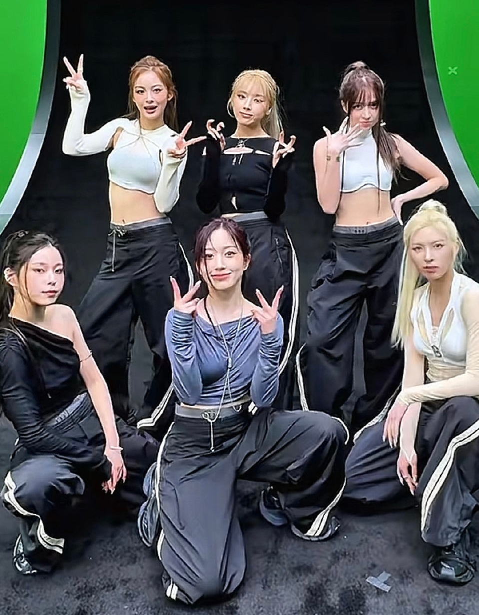 我发现六÷nmixx 的粉丝很喜欢不专注自家造谣满分女 