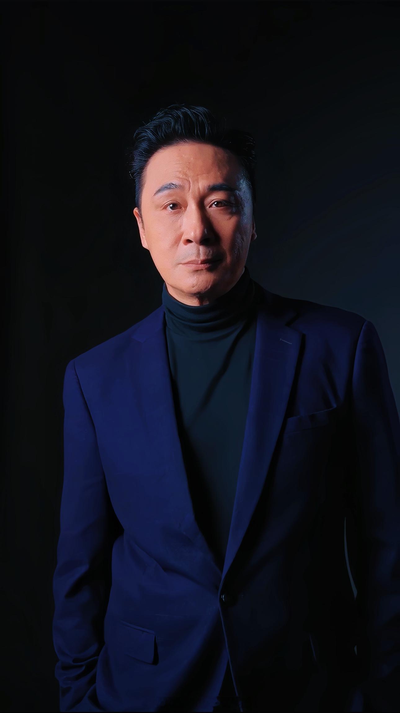 吴镇宇  这个广告到底拍了几只 
