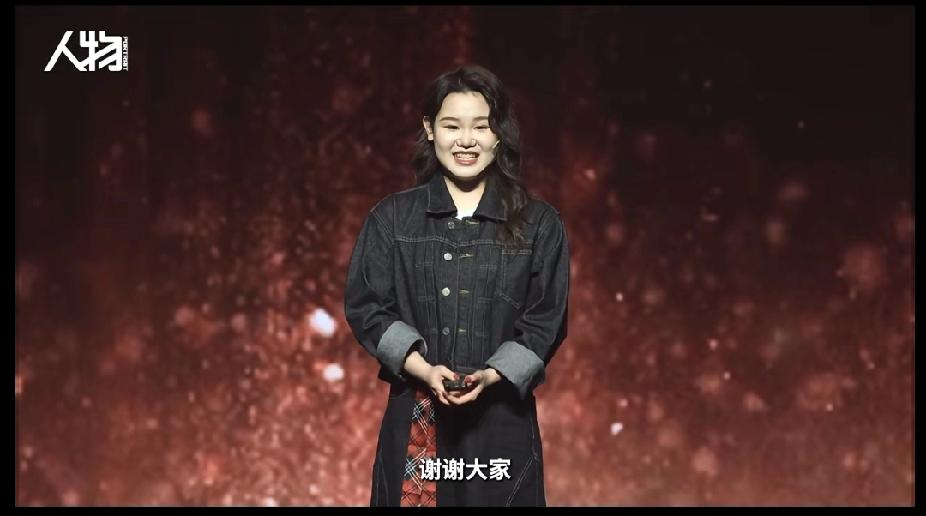 张家齐：10米跳台的恐惧与热爱，是她刻进骨子里的勇气
 
谁能想到，站在10米跳