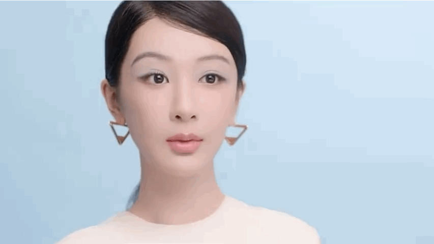 7月31日，我真是服了！杨紫最新广告大片，踩了杨紫妆造的所有雷区！
眉毛一高一低