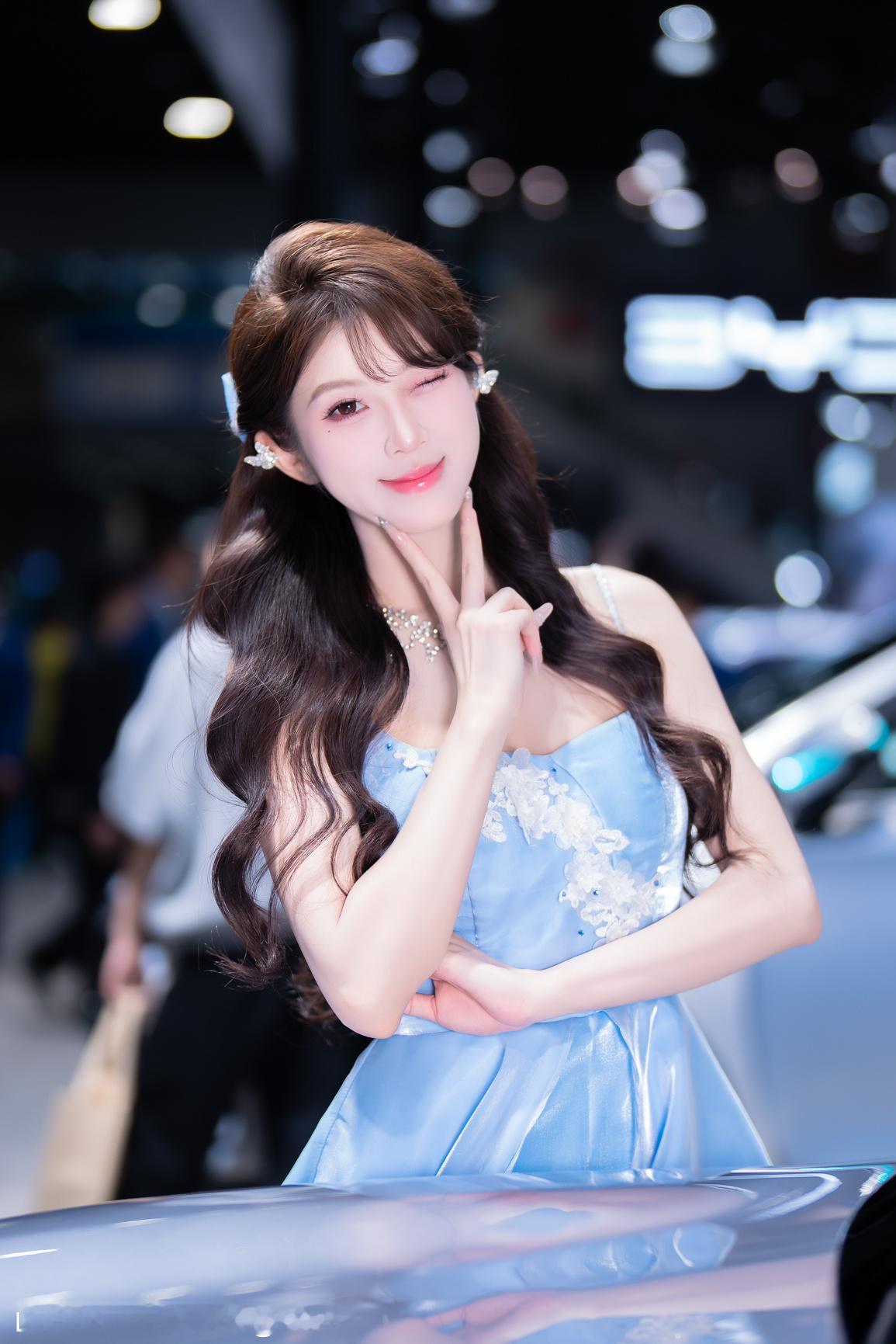 聆听猎人的车展日记聆听在广州国际车展猎人与车展 2025 广州国际车展想把图片带