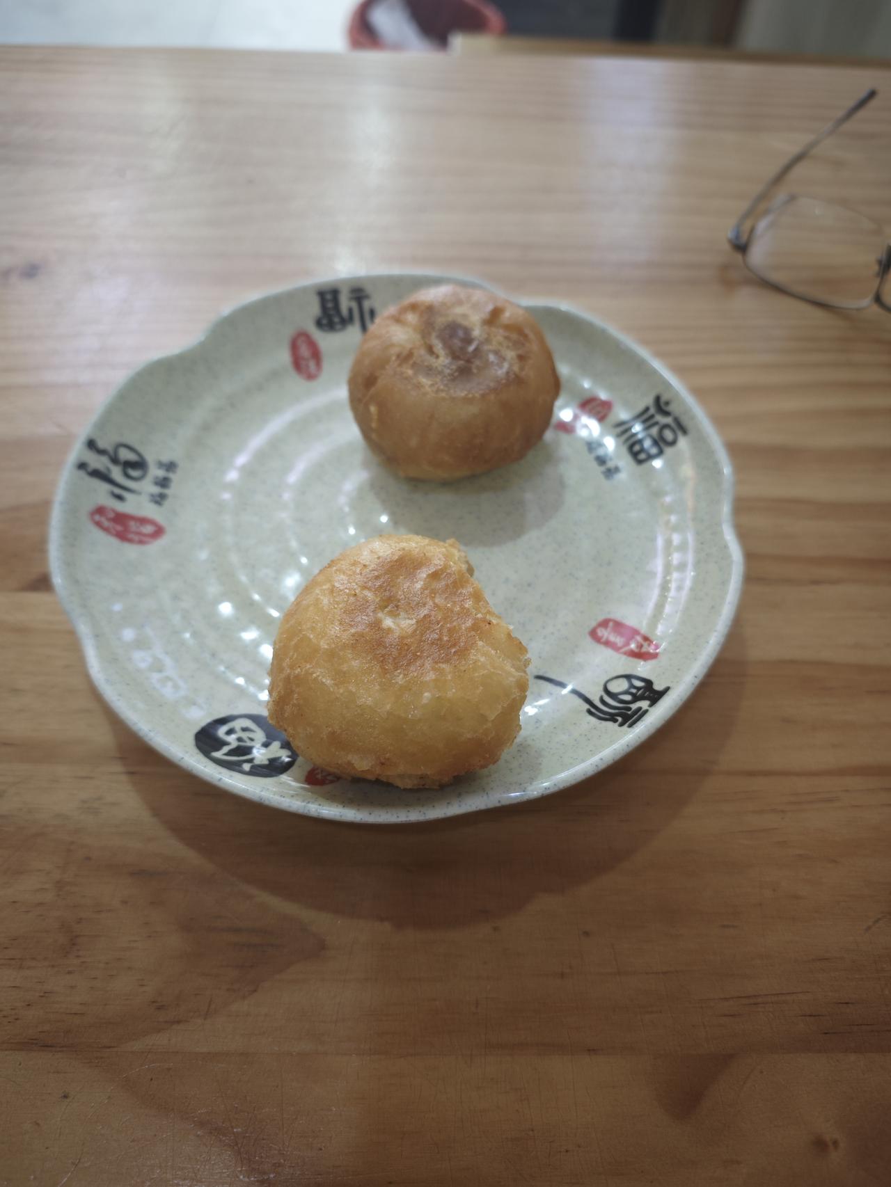 你以为的“天生丽质”是个谎言——很多人花期很短经不起打，随着岁月流失长着长着就长