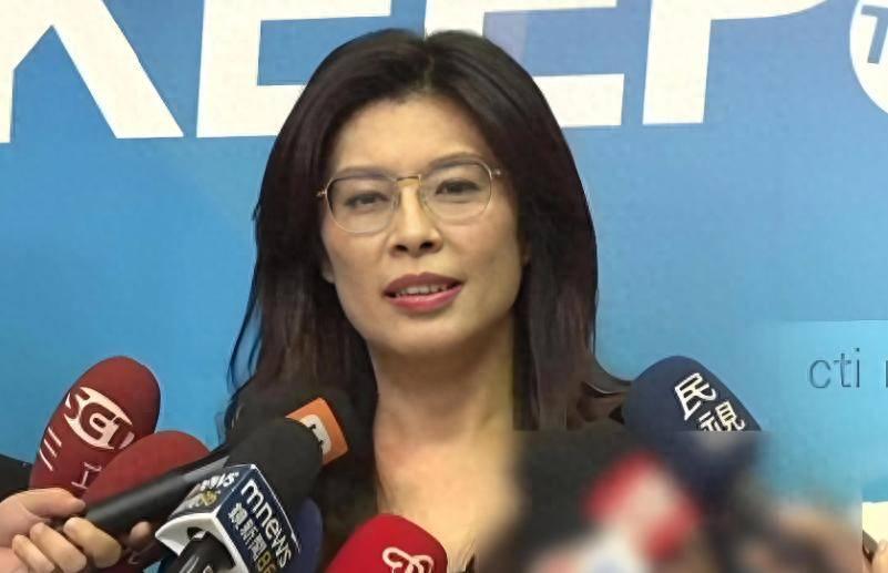 《经济学人》妄论郑丽文阻挡军购是迄今最大豪赌，实则是少数的“人间清醒”。
30日