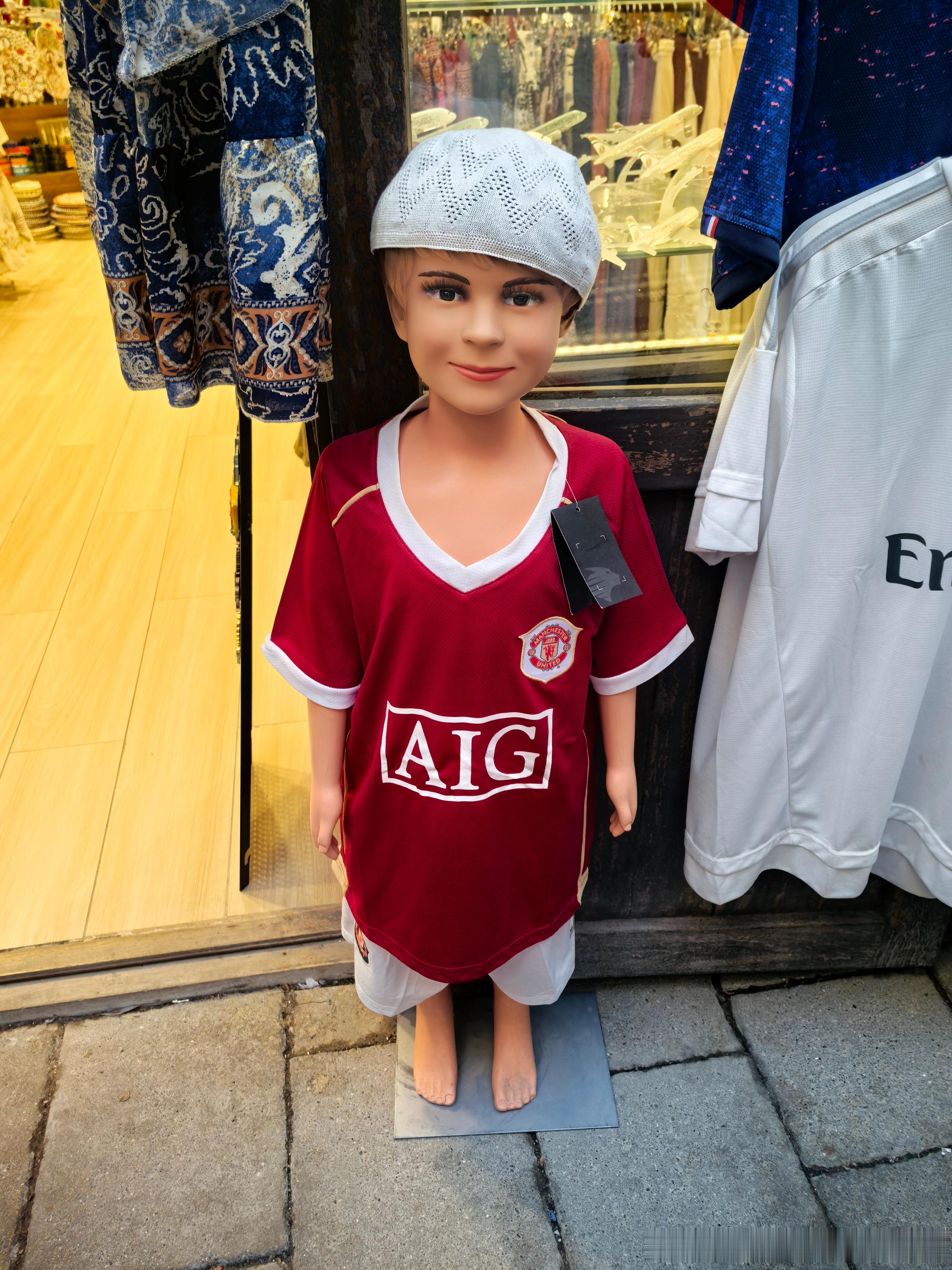 在迪拜老城偶遇自己“人”阿联酋偶遇曼联曼联足球俱乐部曼联球迷迪拜 阿联酋·Al 