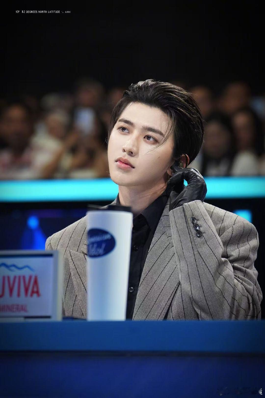 蔡徐坤PD纯元的杀伤力 《What a Day》舞台把“视听盛宴”焊死！真假声切