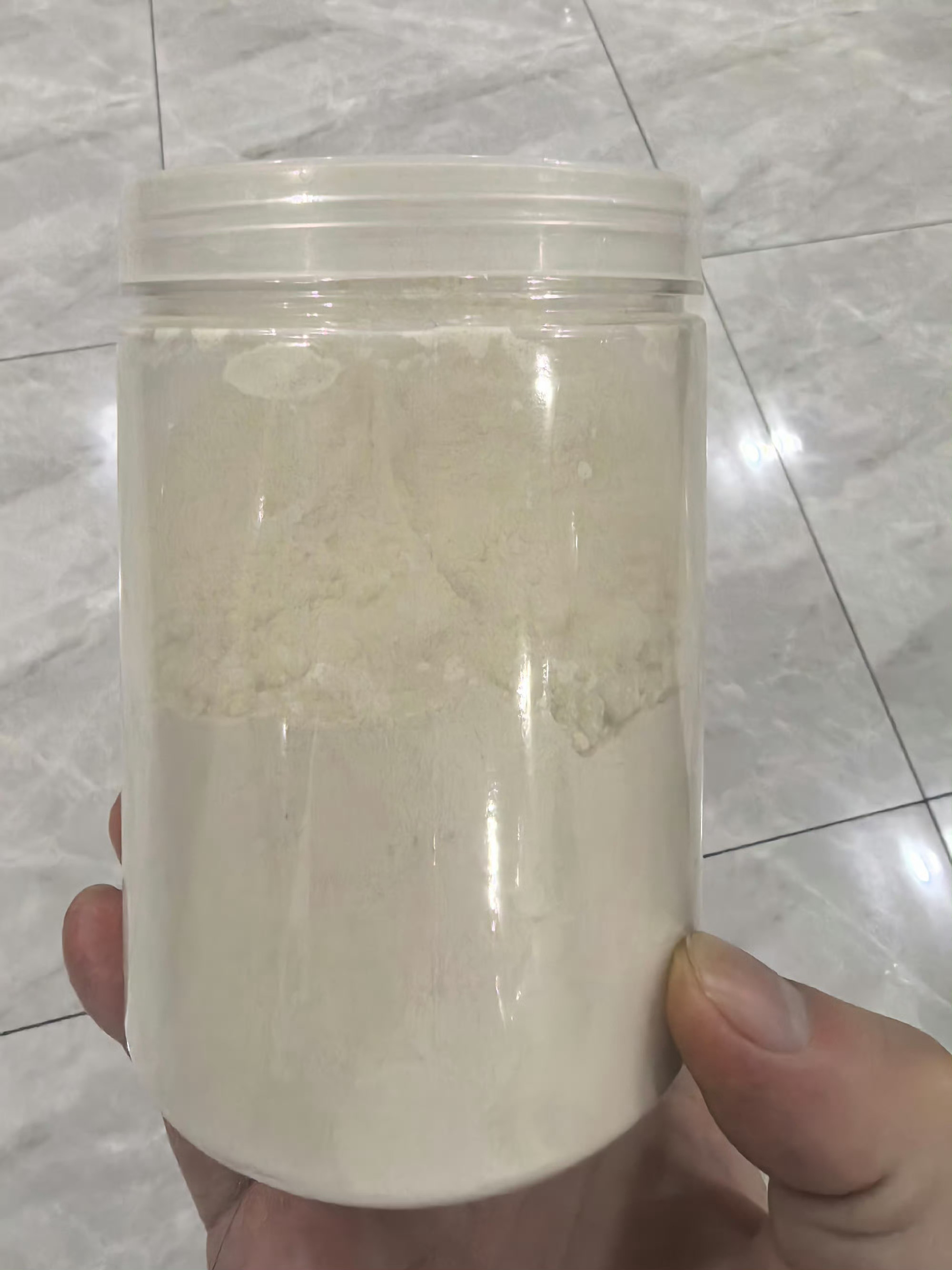 玉肌散当洗面奶或者面膜用，美白洁面，好用～ 