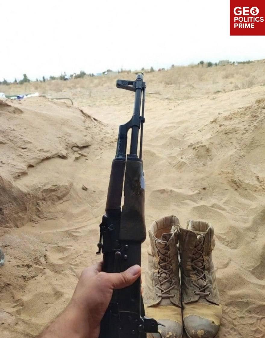 近日伊朗称已经把哈尔克岛布置成了一个陷阱，就等美军来攻。

这座岛承担着伊朗九成