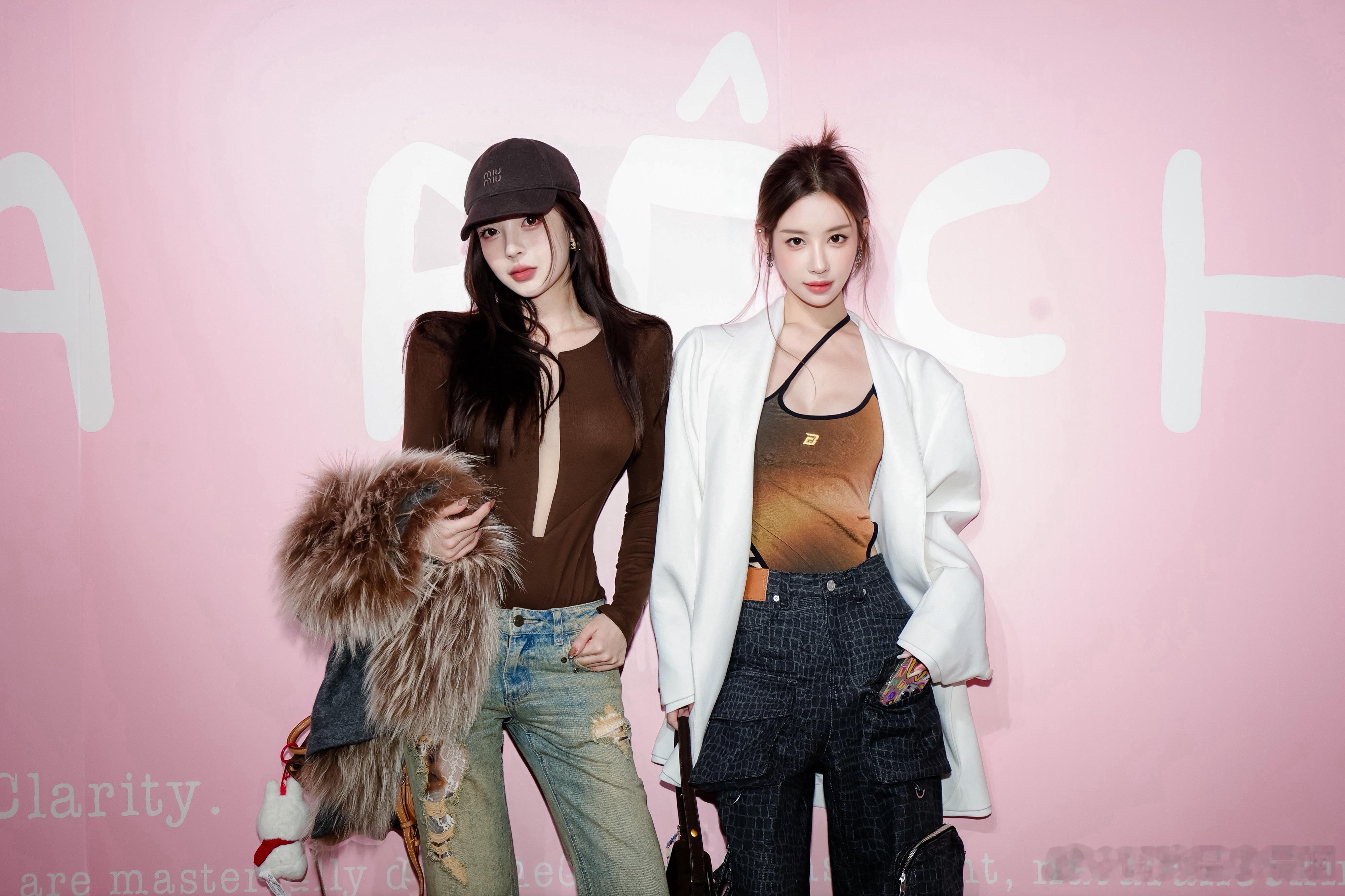 见到了好多很久没见的朋友 开心🥰 ​​​