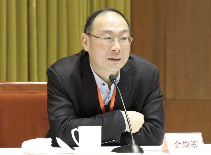 金灿荣教授一针见血地指出了，我们在台湾问题上存在的三个“必须要放弃”的幻想！
