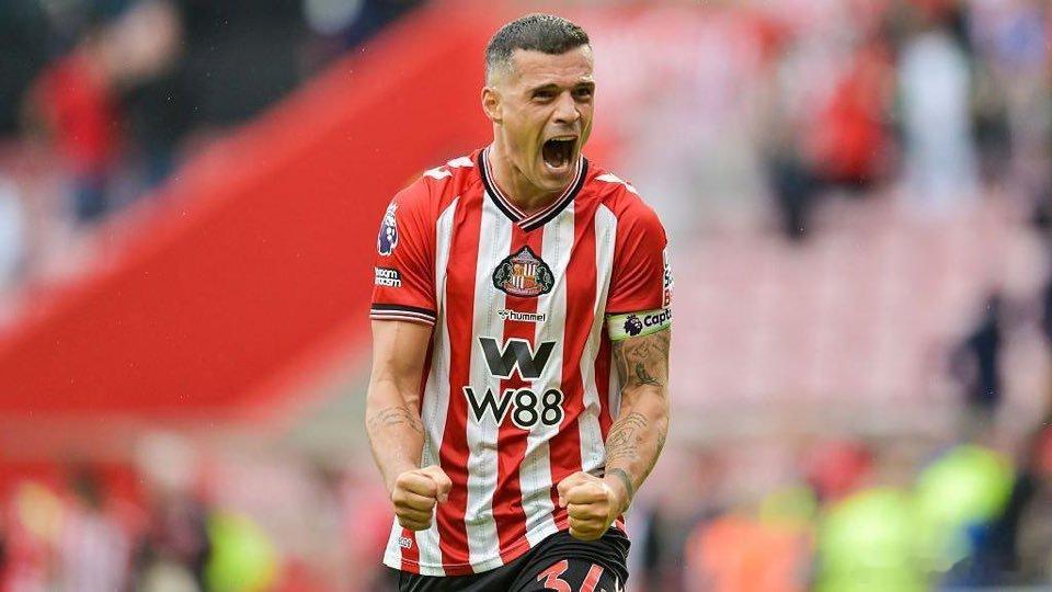 都灵体育报：扎卡和科莫利爱火重燃！今年夏天，科莫利拒绝了尝试引进这位33岁的大瑞