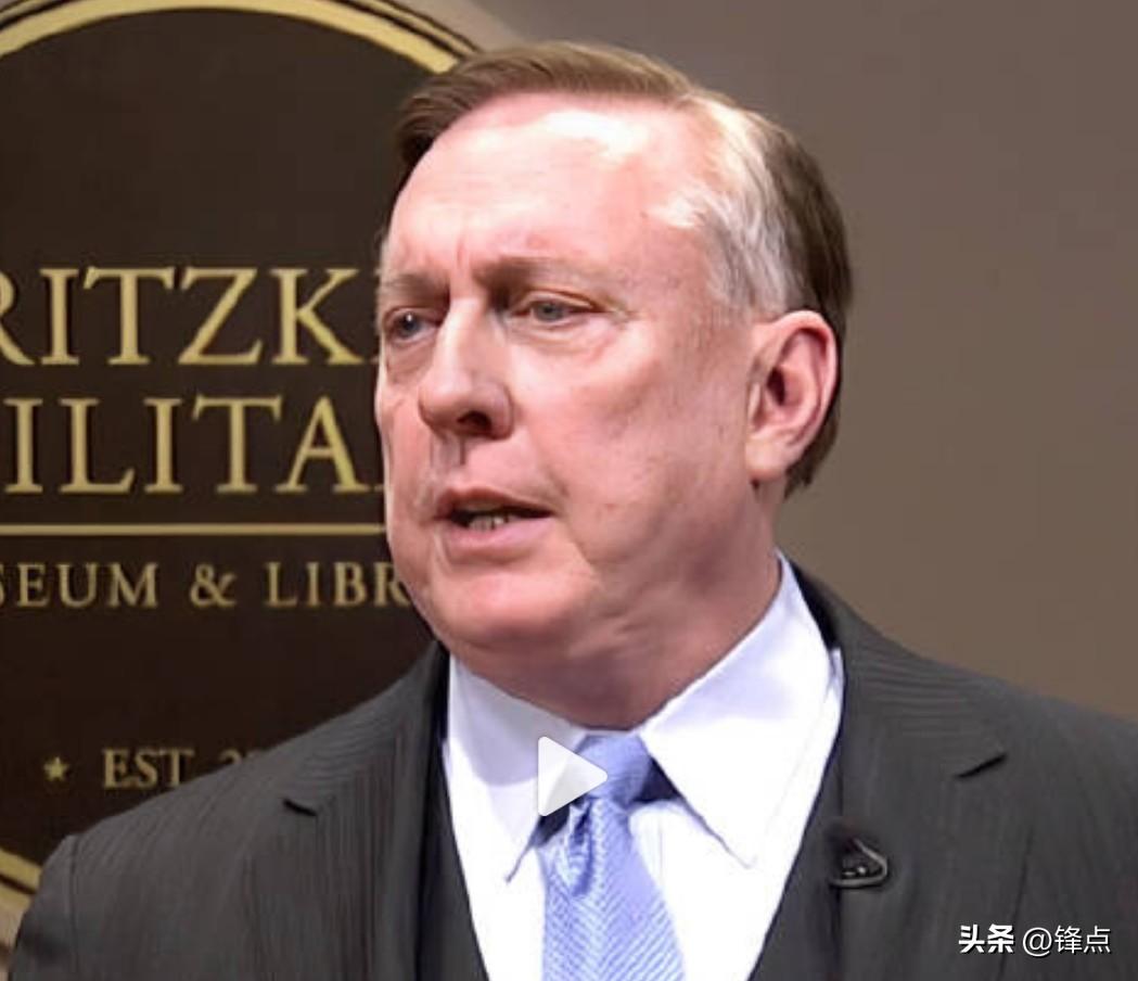 卸任后才会说真话。

美国国防部前高级顾问道格拉斯·麦格雷戈近日在接受采访时称，