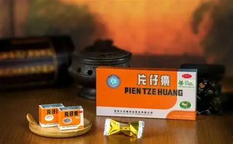 片仔癀近期的舆论环境，很容易让人联想到A股历史上几个著名的企业至暗时刻。“一上市
