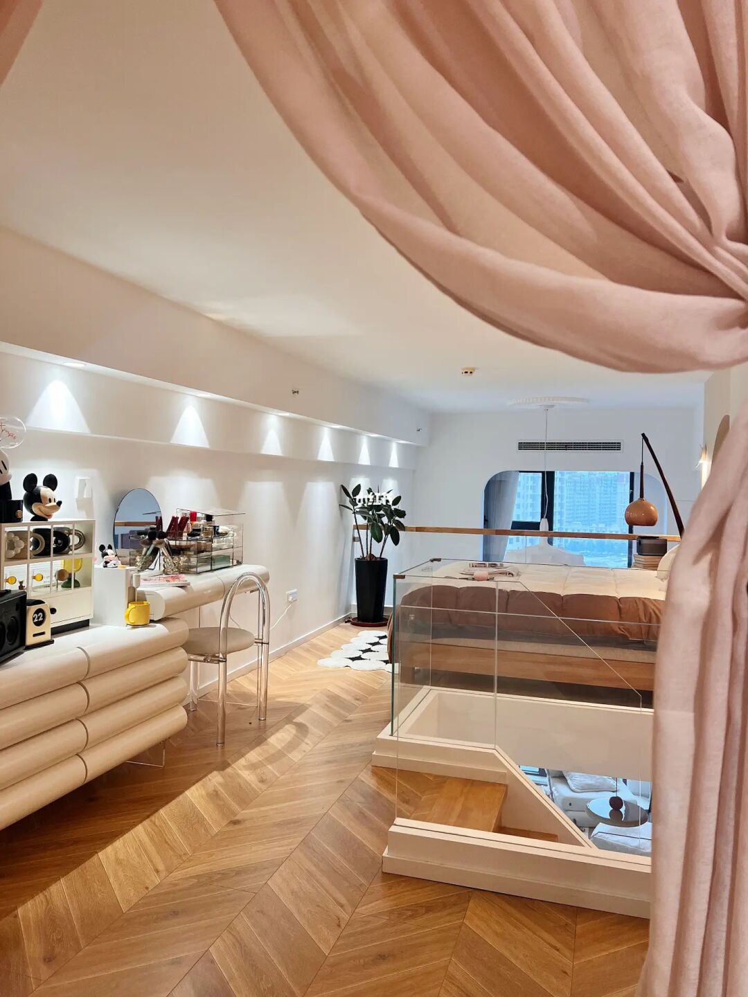 30平loft|这就是独居女生快乐乌托邦了吧！🎉