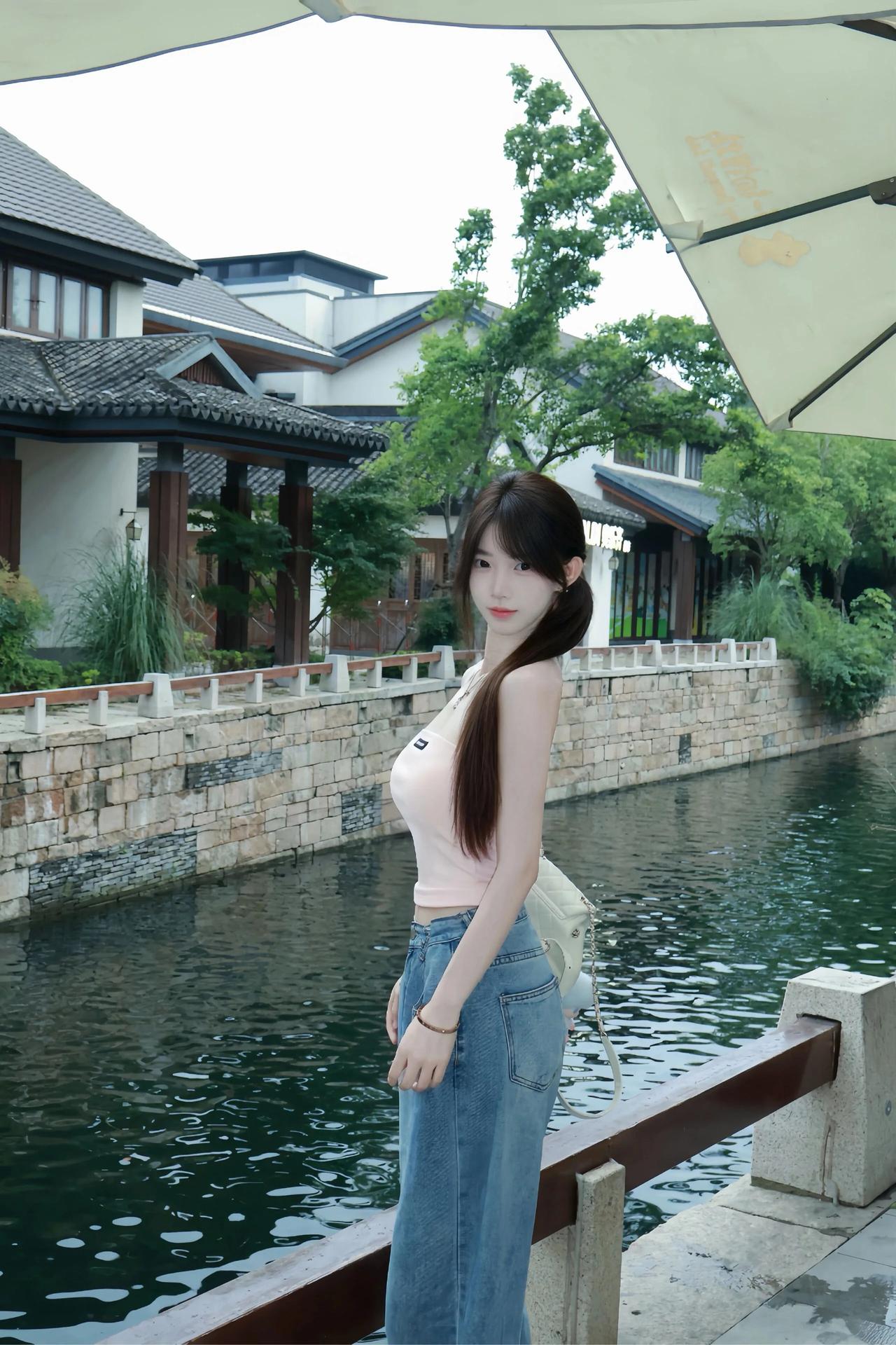 临水而息