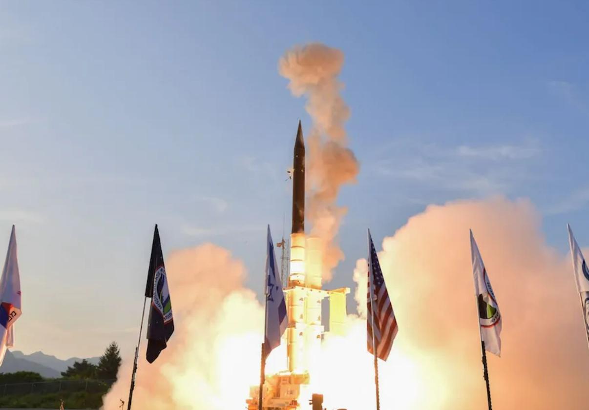 为解燃眉之急，以色列国防部批准加速箭式拦截器的生产
 
近日，由以色列国防部长卡