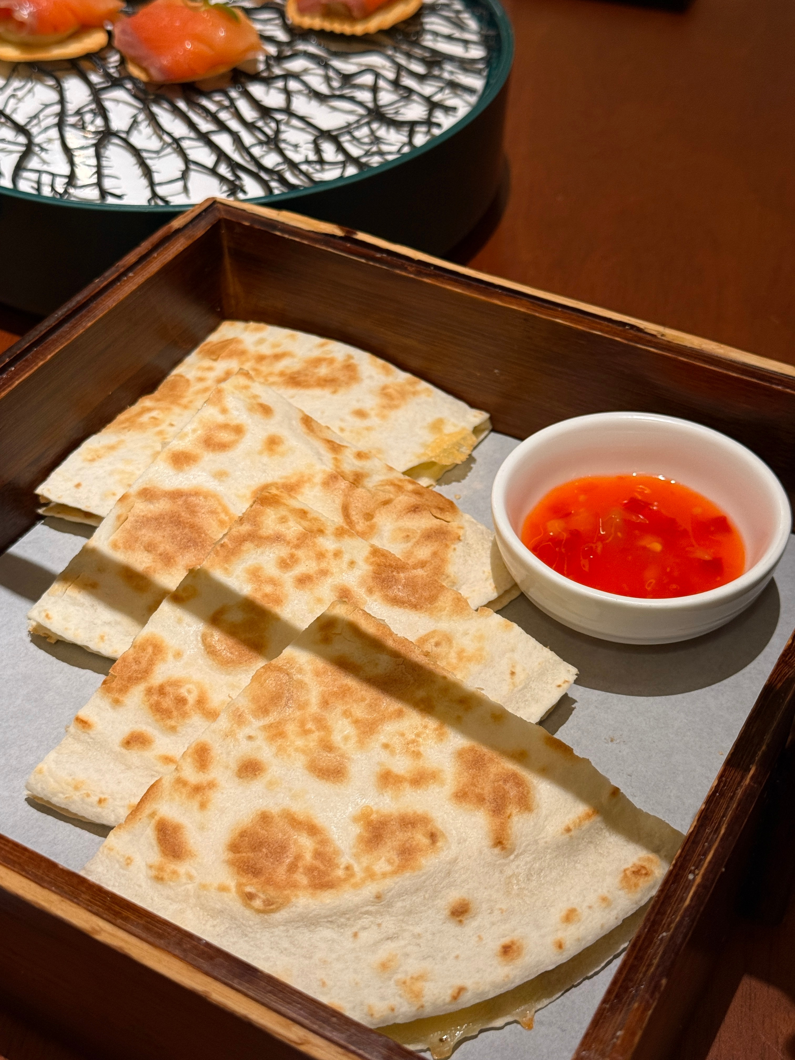 朴素的一餐 我又来吃墨西哥鸡肉薄饼了，到饭点儿我脑子里除了这个什么想法都没有，所