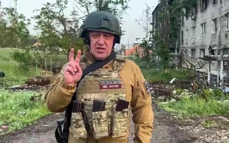 瓦格纳是演戏还是真叛乱！哪个是真，哪个又是假呢？

本该大乱的三个地方却是异常的