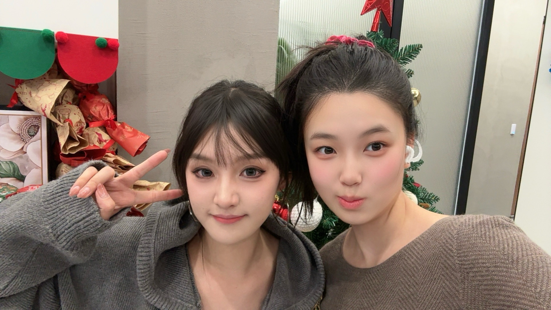 圣诞活动圆满收官！单打独斗抱回紫色大公仔，组队冲锋拿下团体第一，1000块奖金直