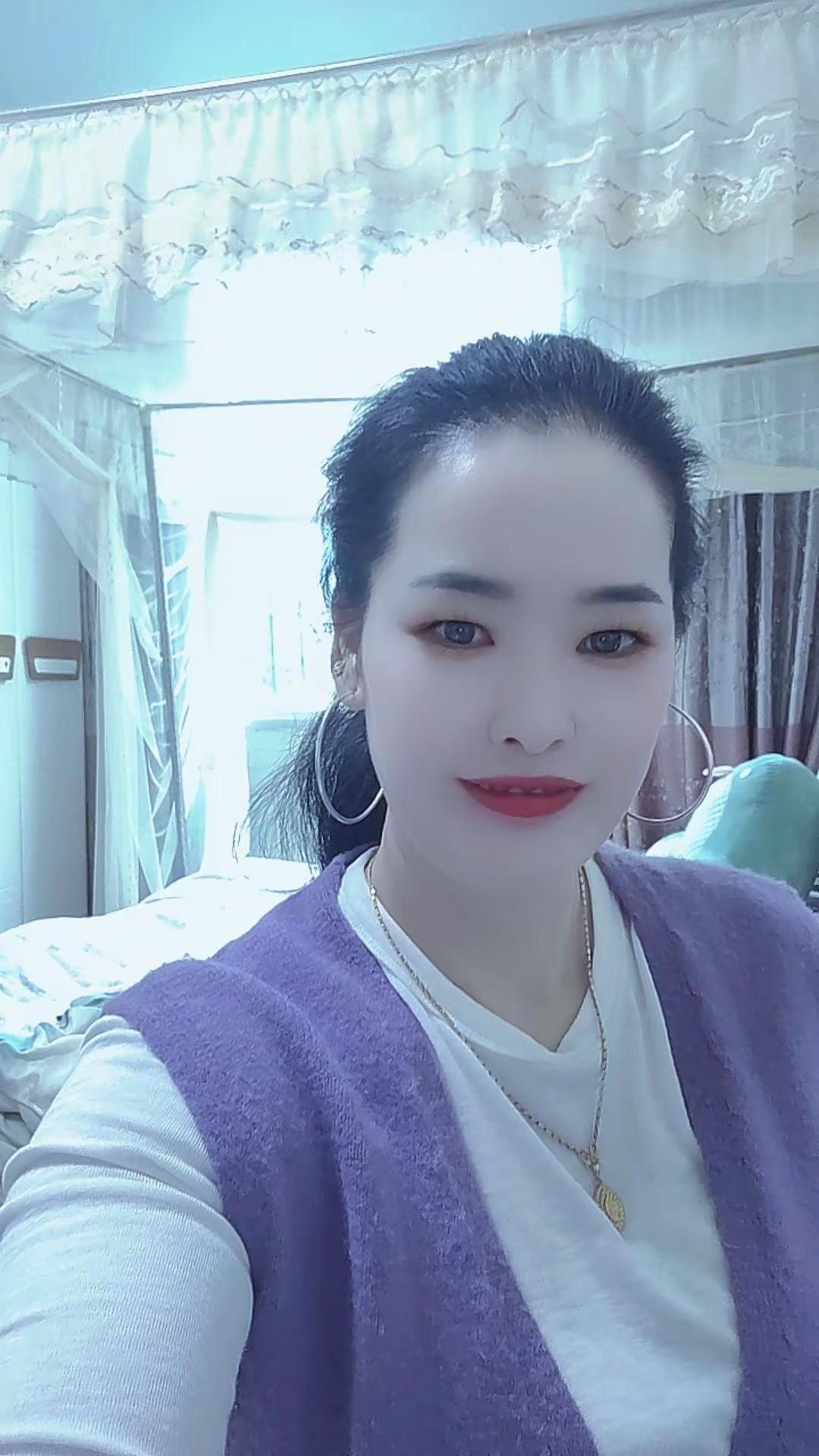 每天都要开开心心的🌹🌹🌹🫦🫦🫦