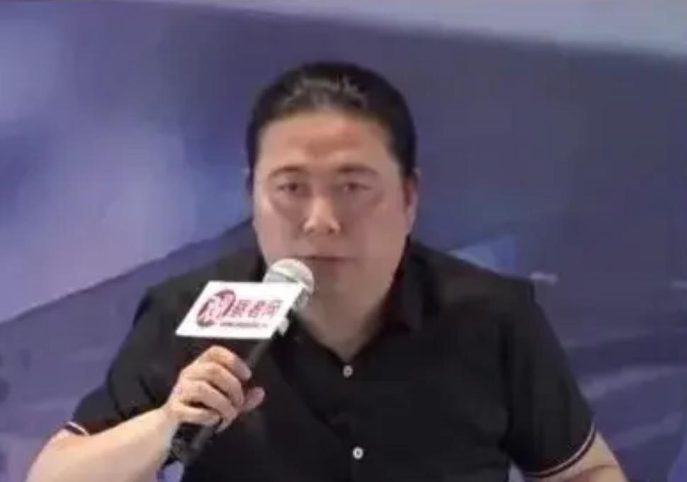 汪海林炮轰上海电影节，某些导演在帮着好莱坞电影呼吁“保护月”，把好莱坞电影在中国