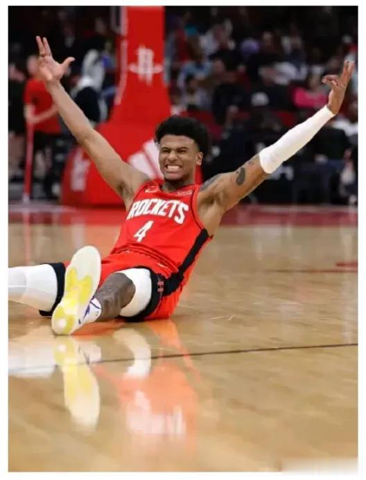 2021届选秀你看好谁在新赛季打进全明星！！！
1:坎宁安。
2:杰伦格林。
3