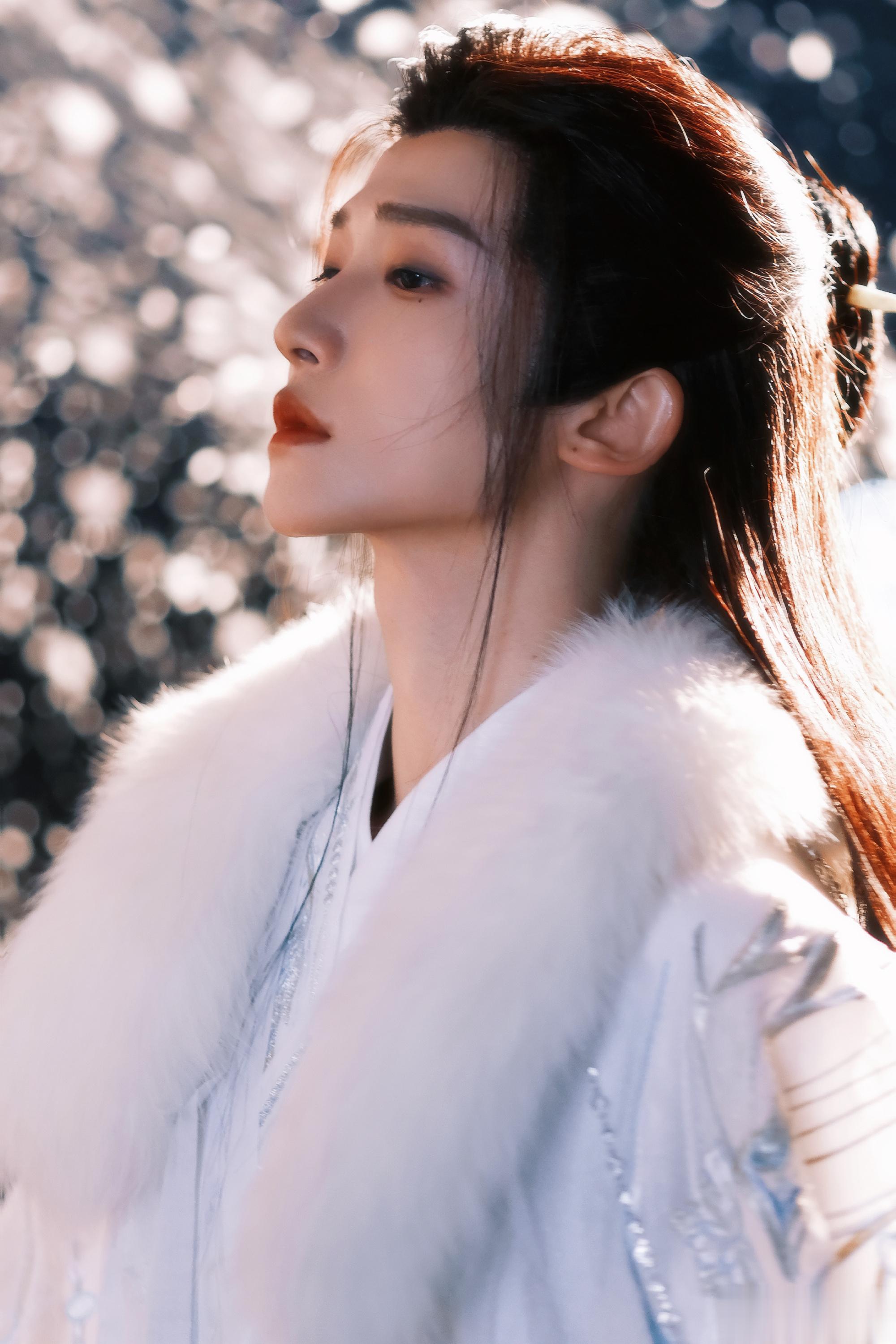 #刘宇能不能打包进古装剧# 看到刘宇这组写真，人物设定我都写好了，是我那琴棋书画