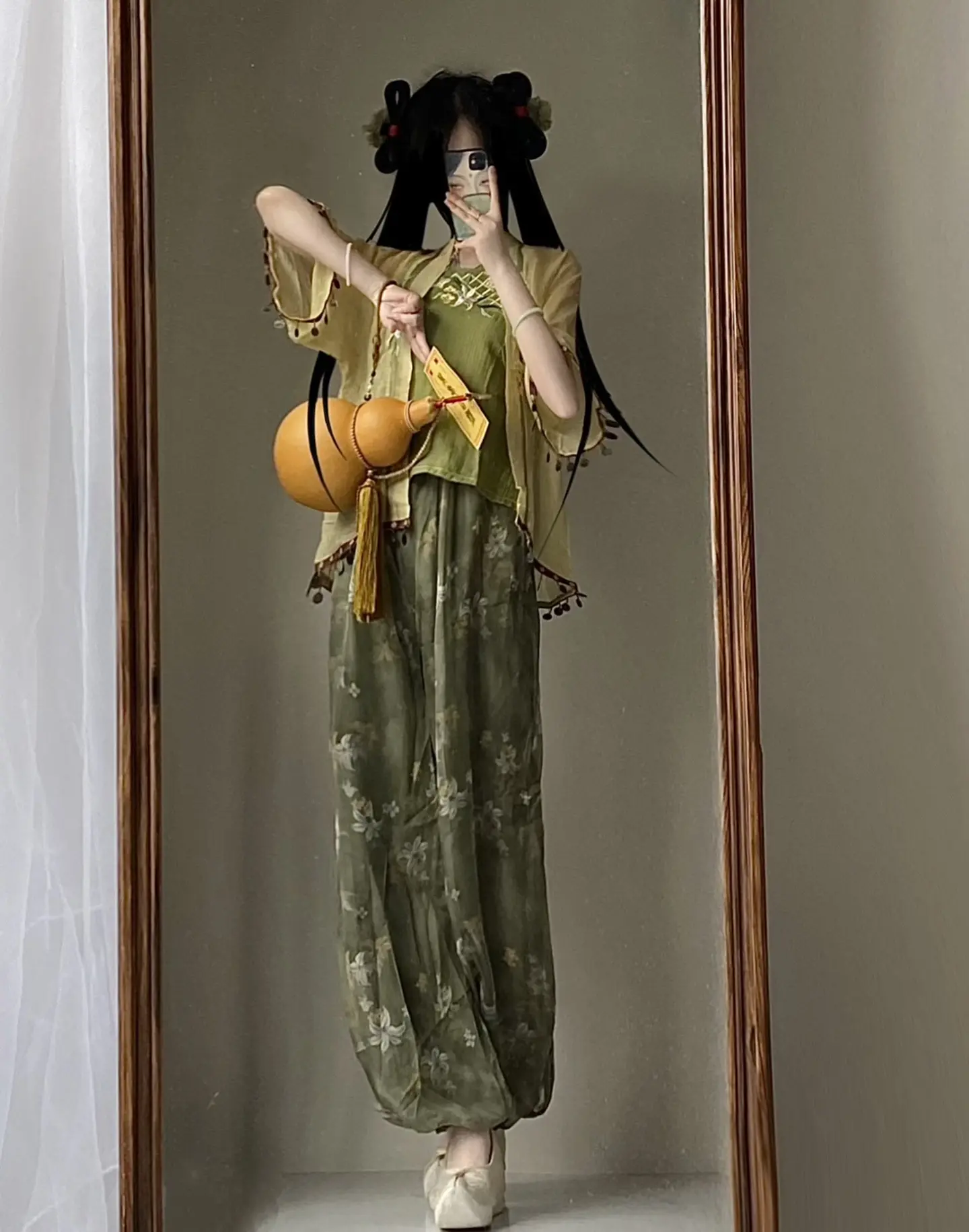 “师姐 你快管管小师妹！”