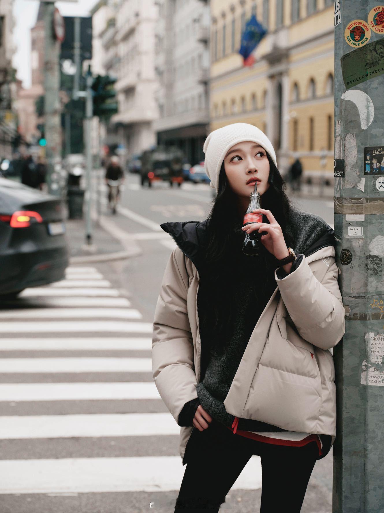 关晓彤冬奥会48小时记录关晓彤紧急补救塌颅顶谁被戳中了！关晓彤发现头发塌了的紧急