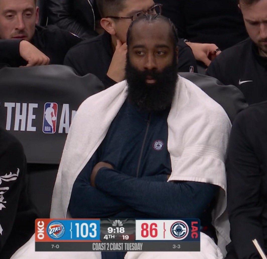 快船队在哈登下场休息时被对手打出一波17-0的攻势。毁灭吧！登哥[淡淡的][淡淡