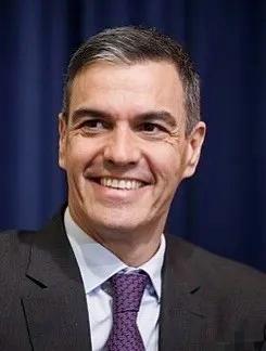 联合早报今天报道：“西班牙首相桑切斯的办公室星期一（3月23日）称，桑切斯将于4