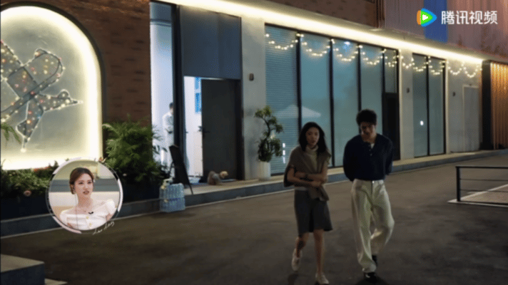 内娱恋综终于有阴湿霸总了半熟恋人 运筹帷幄的总裁偏对你束手无策，假装忙工作偷瞄你