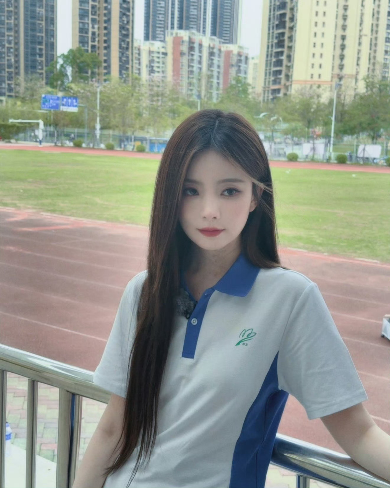 陈卓璇当拾巡回演唱会 czx 陈卓璇首张个人专辑当拾 想说的话都留在歌里