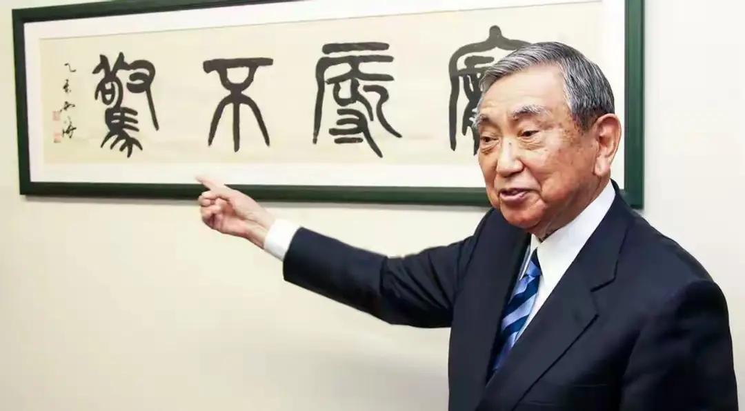 日本路走邪角，企图绕开错误，显然依然不行，回避问题，我们是不答应的。
    日