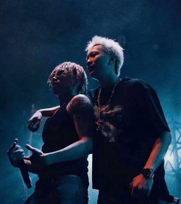 Asen和Sakee还有合体演出Asen和Sakee的合体演出人火了果然不一样！