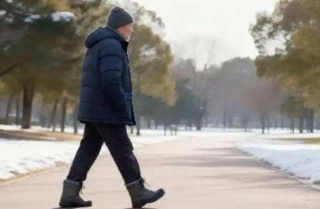 提醒大家一句，未来3天尽量少出门！不是因为甲流，而是因为今天1月8号就正式进入三