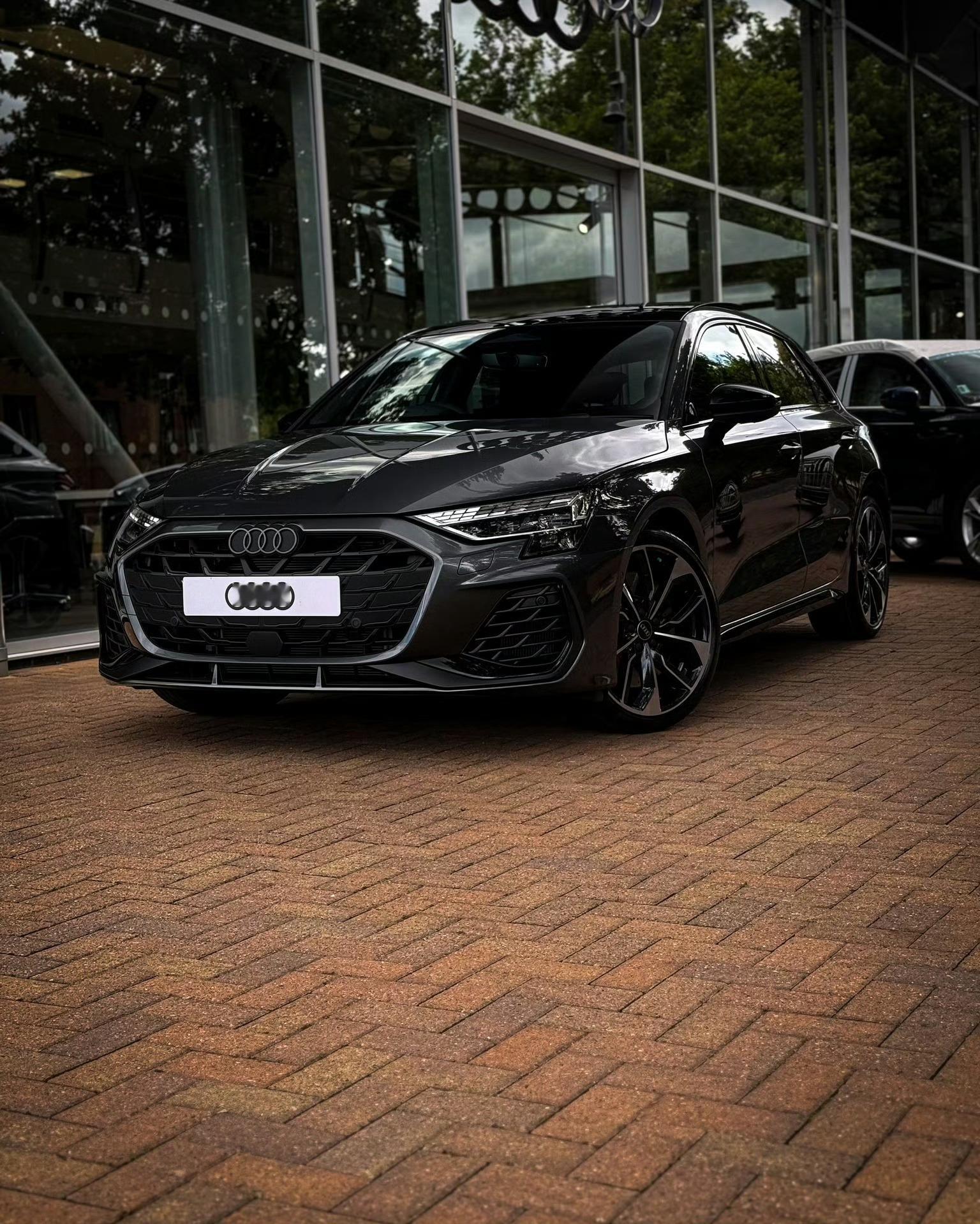 奥迪 S3 Sportback ​​​[酷][酷] ​​​