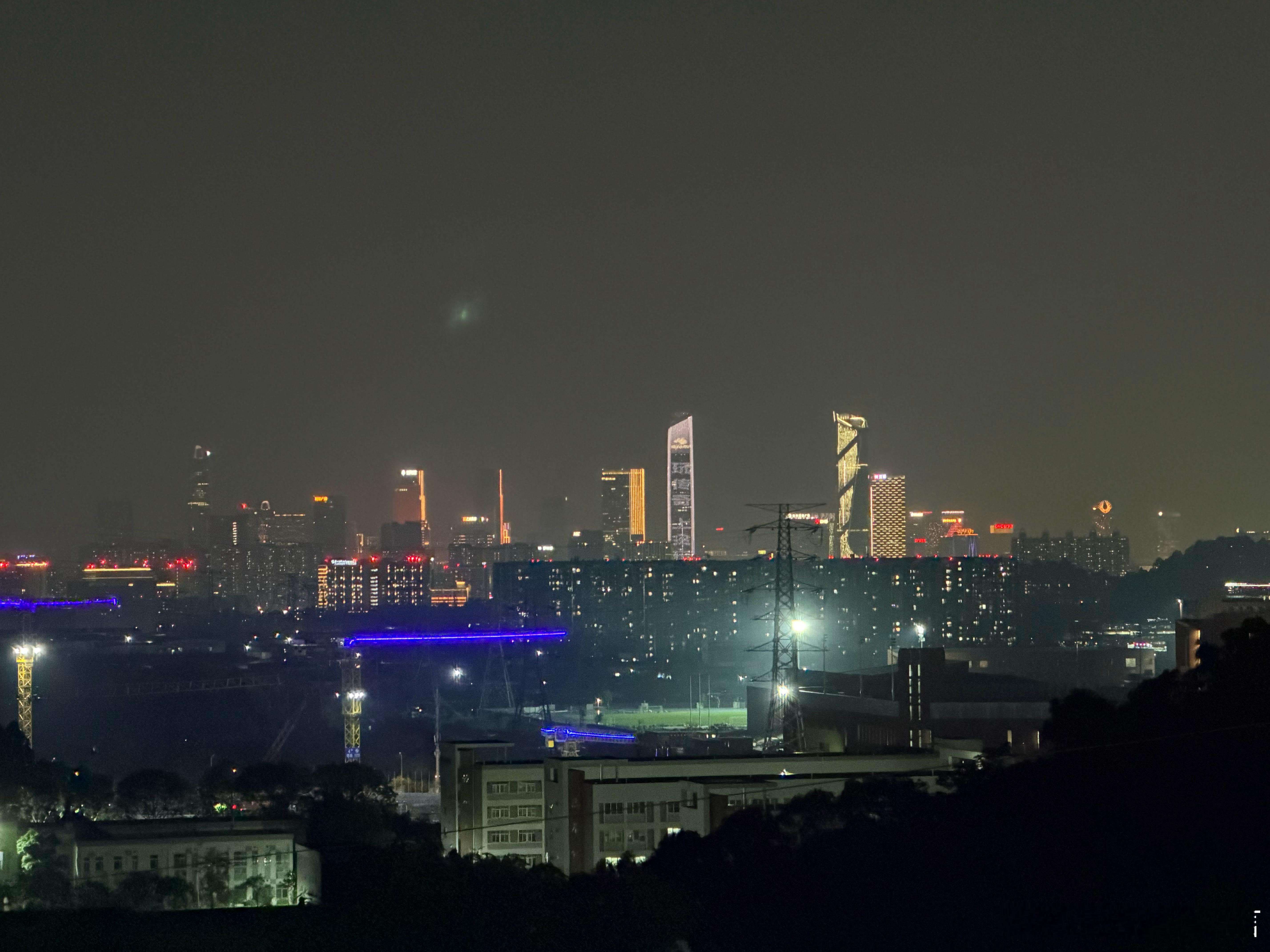 周末要约上三五好友爬个山赏个景这里是广州 广州·火炉山森林公园