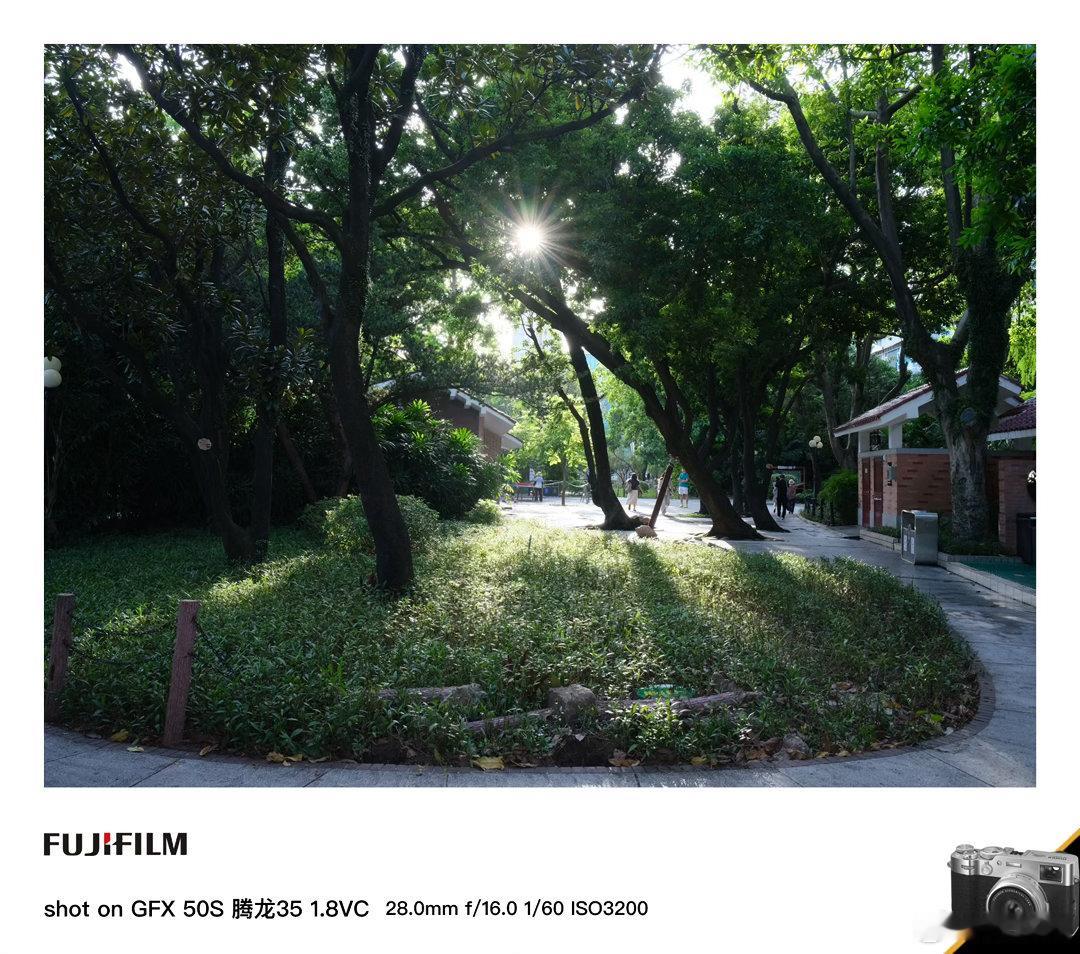 广州东山湖公园的蓝天白云时刻继续奉上蓝天白云记录生活广州·东山湖公园 腾龙35 